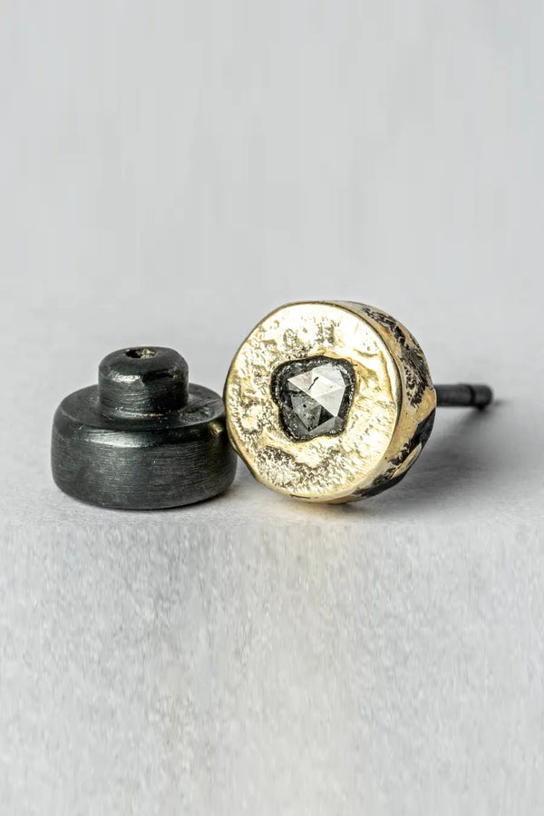 Parts of Four stud earrings 0.2 carat 1835-27-KA18K+FCDIA PPOF7